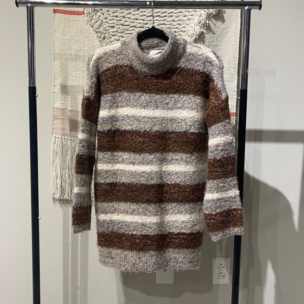 Neutral colored striped mock neck sweater!